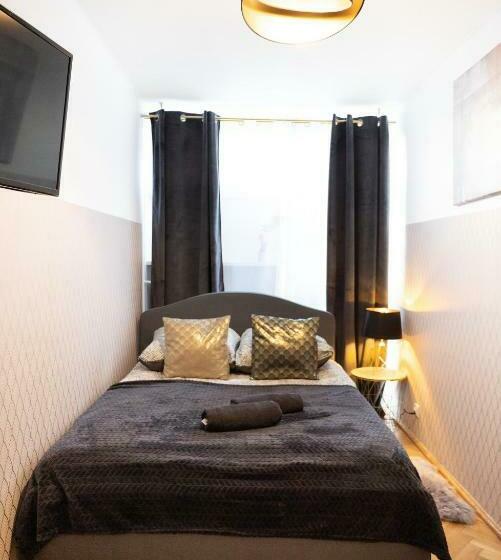 اتاق استاندارد با سرویس بهداشتی مشترک, Clicktheflat Pereca City Centre Apart Rooms