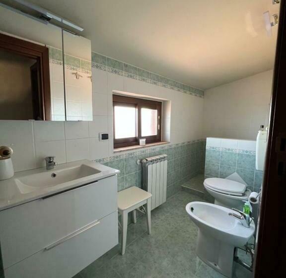 اتاق استاندارد با سرویس بهداشتی مشترک, A Casa Di Matilde
