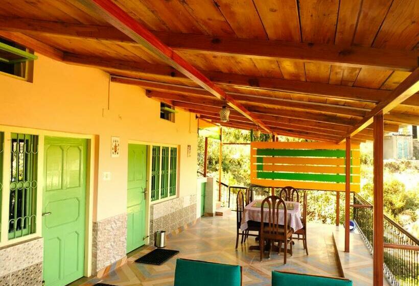 اتاق استاندارد با بالکن, The Moon Light Home Stay