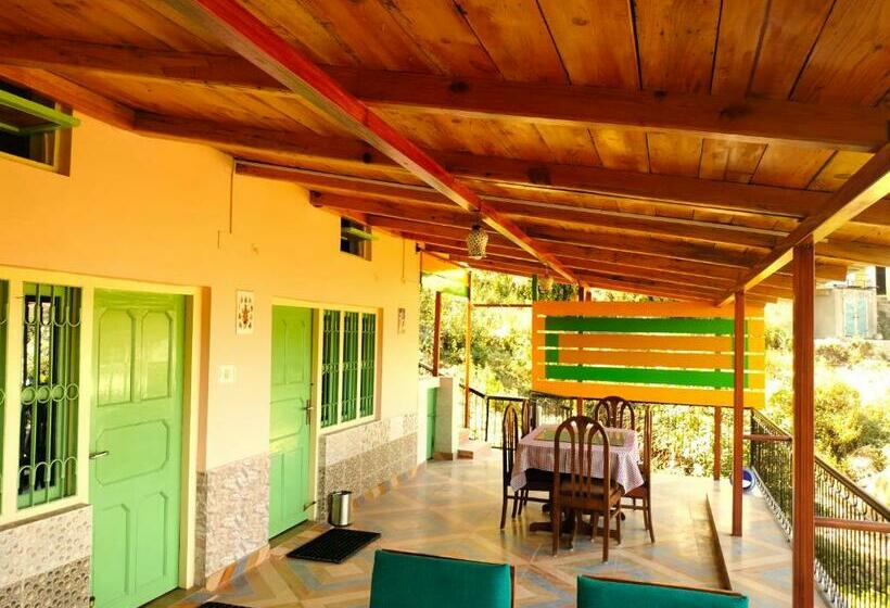 اتاق استاندارد با بالکن, The Moon Light Home Stay