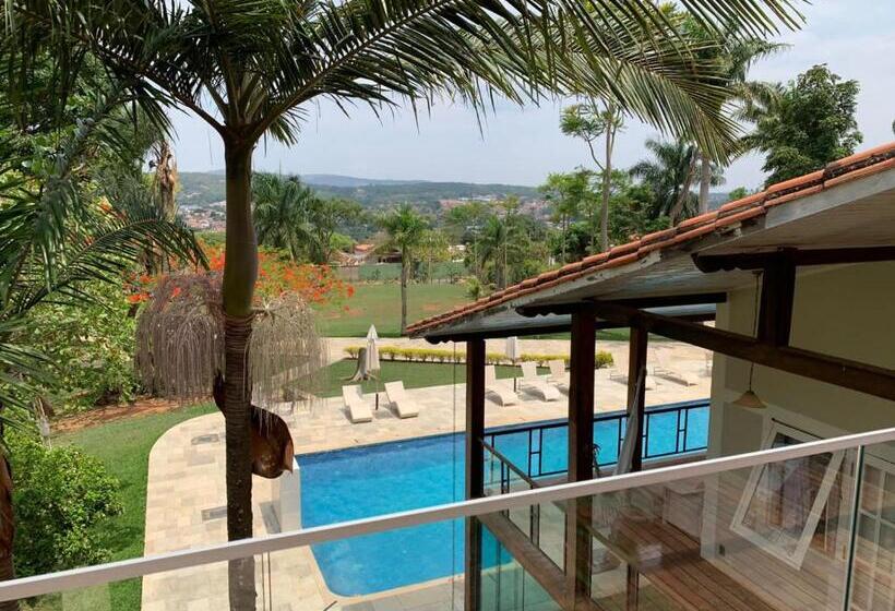 استودیوی استاندارد, Pousada Bela Vista
