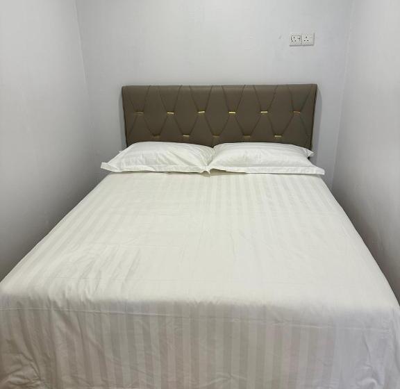 Номер Стандарт, Uptown Semenyih