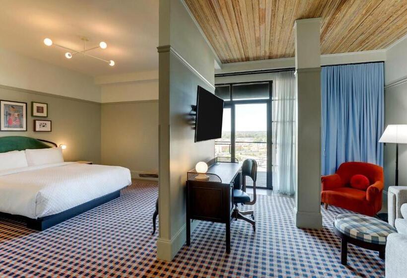 سوییت جونیور, Trilogy Hotel Montgomery, Autograph Collection