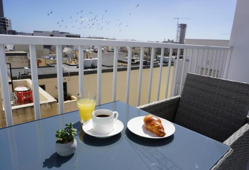 1 Bedroom Penthouse Apartment, Korzo Suites