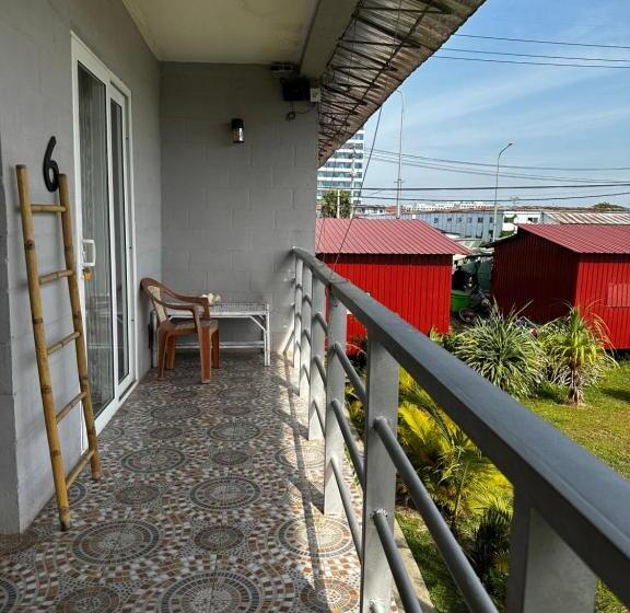 اتاق استاندارد با تخت بزرگ, Ginger Sihanoukville