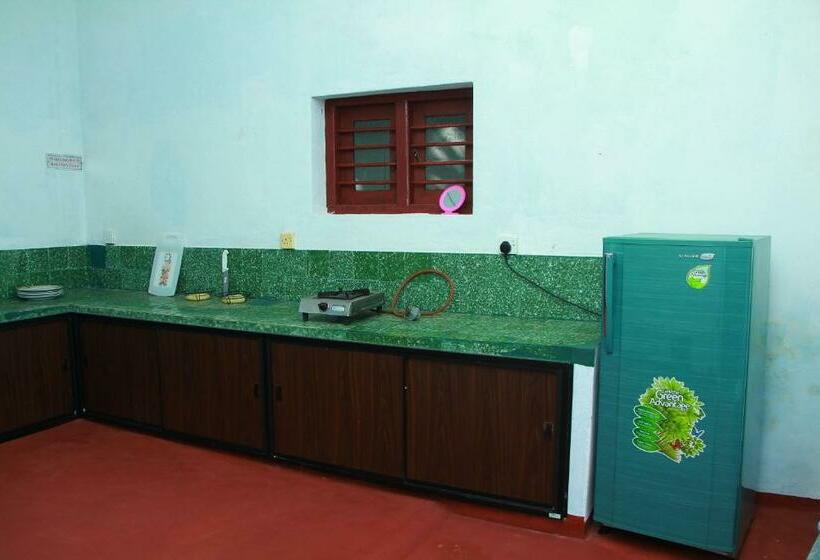 اتاق استاندارد, Sumith Villa