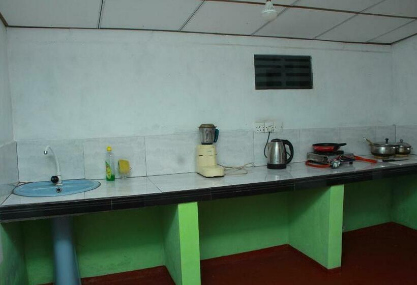 اتاق استاندارد, Sumith Villa
