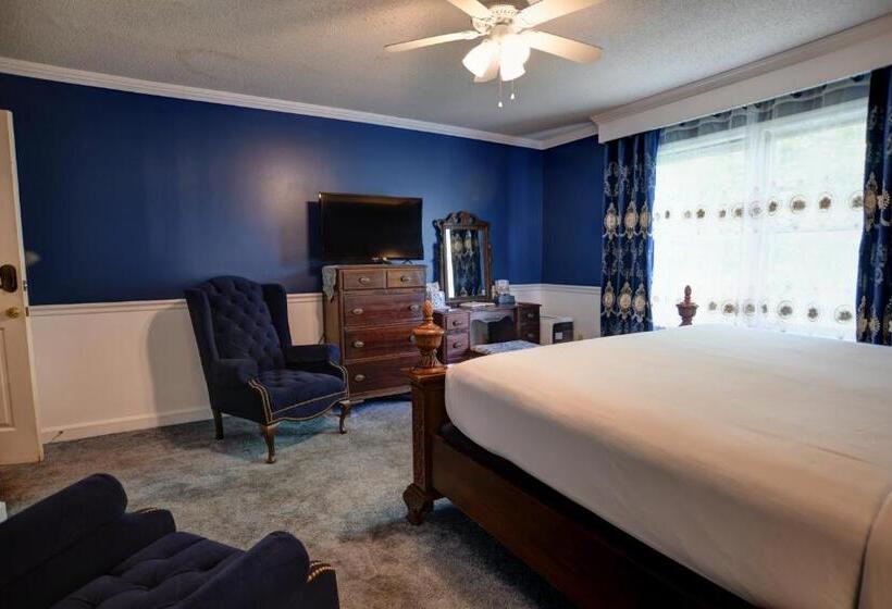 اتاق استاندارد با تخت بزرگ, Blue Mountain Mist Country Inn