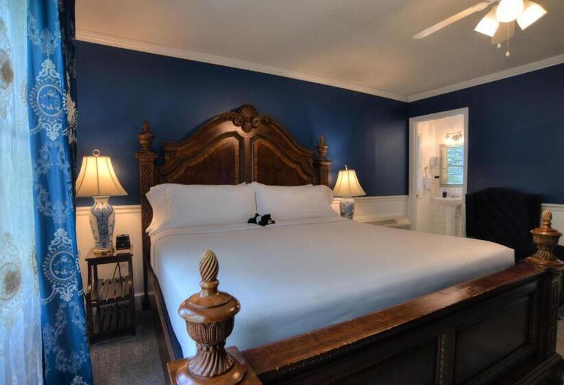 اتاق استاندارد با تخت بزرگ, Blue Mountain Mist Country Inn