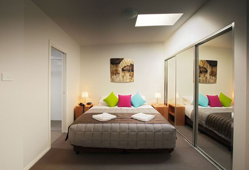 آپارتمان اجرایی 1 خوابه, Charlestown Executive Apartments