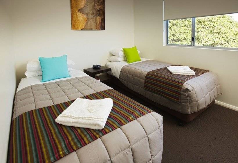 آپارتمان لوکس 2 خوابه, Charlestown Executive Apartments