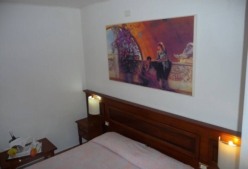 اتاق استاندارد, Albergo Del Sole