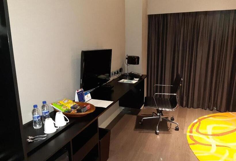 اتاق لوکس, Holiday Inn Express New Delhi International Airport T3, An Ihg