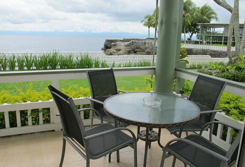 2 Bedroom Executive Apartment, Madang Lodge