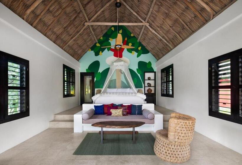 اتاق لوکس با تخت بزرگ, Matachica Beach Resort And Spa