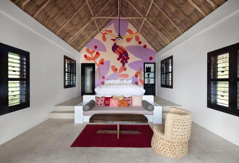 اتاق لوکس با تخت بزرگ, Matachica Beach Resort And Spa