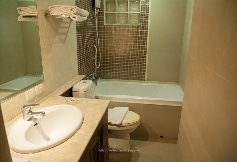 استودیوی سوپریور, Nara Suite Residence Bangkok