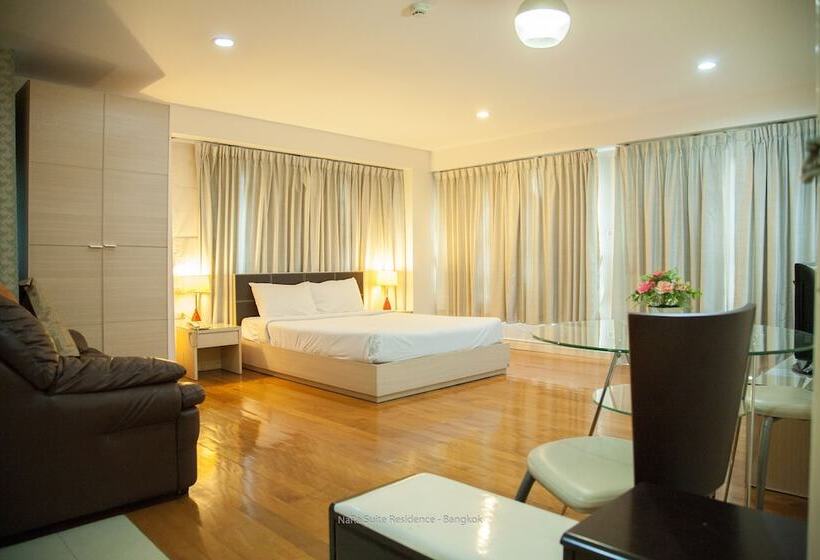 استودیوی لوکس, Nara Suite Residence Bangkok