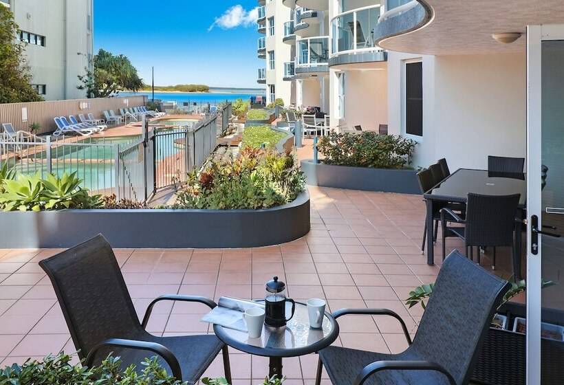 اتاق استاندارد با تخت دوبل, Watermark Resort Caloundra