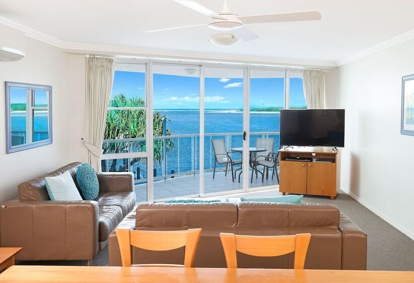 2 Bedroom Deluxe Apartment Sea View, Watermark Resort Caloundra