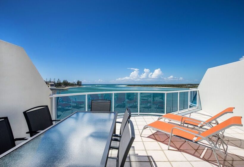 2 Bedroom Penthouse Apartment, Watermark Resort Caloundra