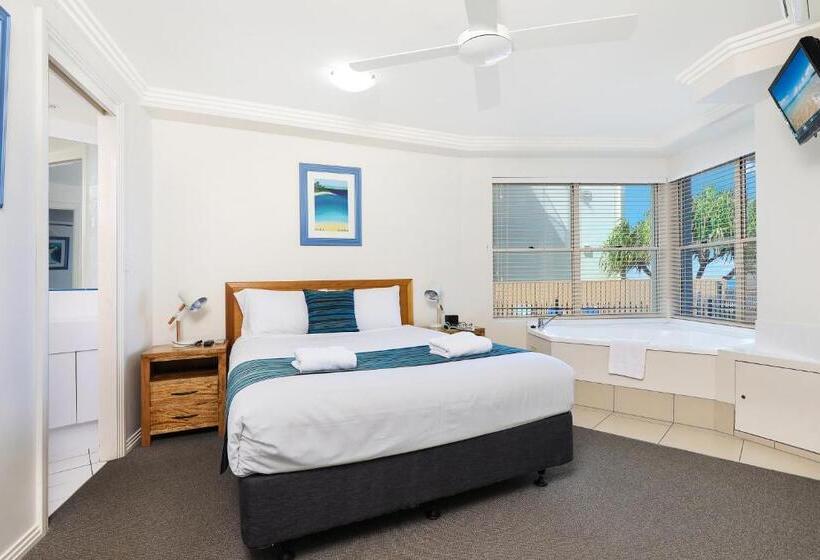 2 Bedroom Deluxe Apartment Sea View, Watermark Resort Caloundra