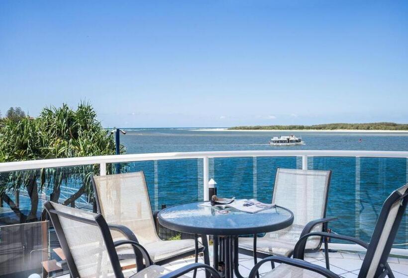 2 Bedroom Deluxe Apartment Sea View, Watermark Resort Caloundra