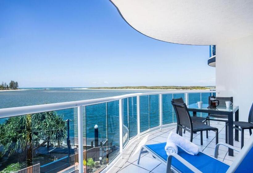 2 Bedroom Deluxe Apartment Sea View, Watermark Resort Caloundra