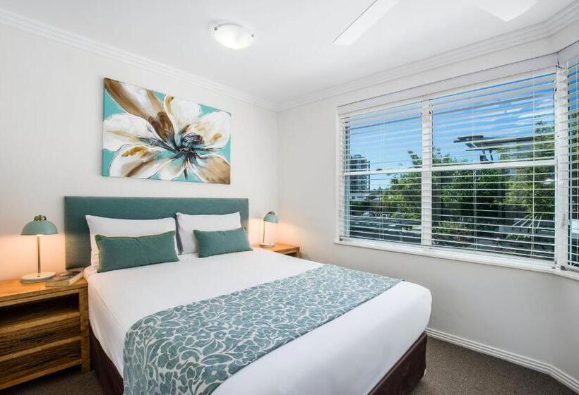 Superior 3-bedroom flat with a view, Watermark Resort Caloundra