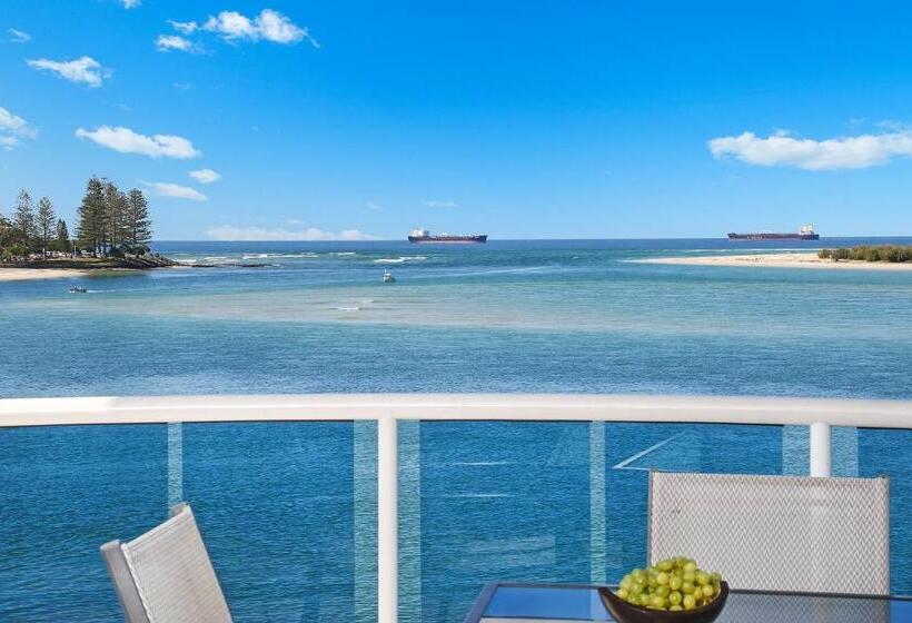 2 Bedroom Penthouse Apartment, Watermark Resort Caloundra