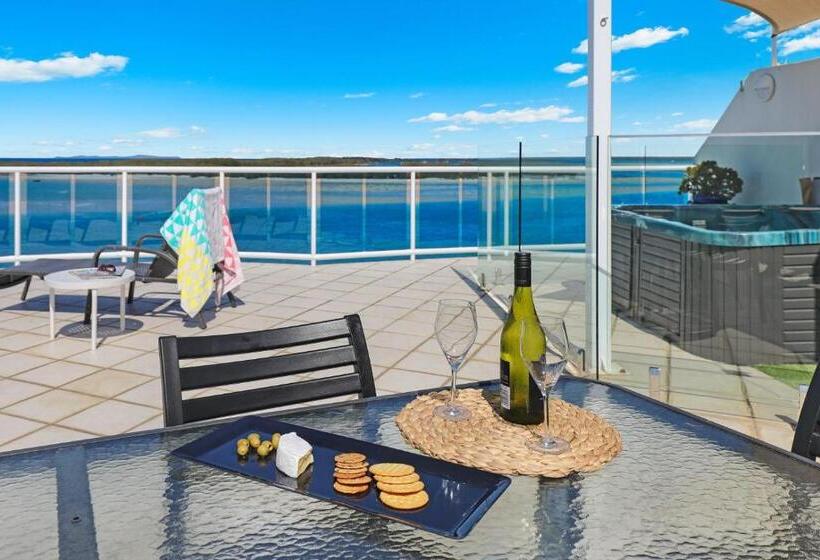 2 Bedroom Penthouse Apartment, Watermark Resort Caloundra