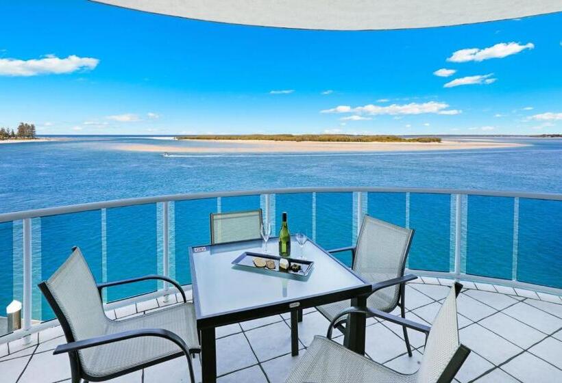 2 Bedroom Penthouse Apartment, Watermark Resort Caloundra