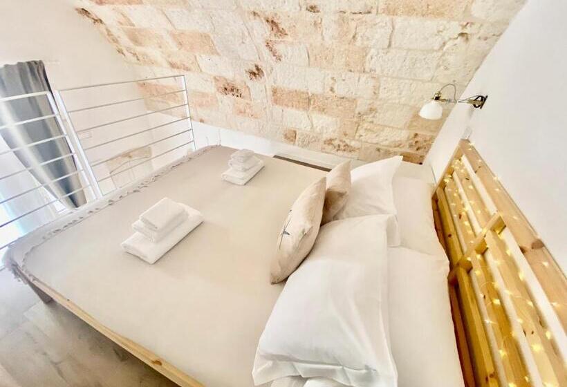 اتاق راحتی سه تخته, Stella Marina Luxury