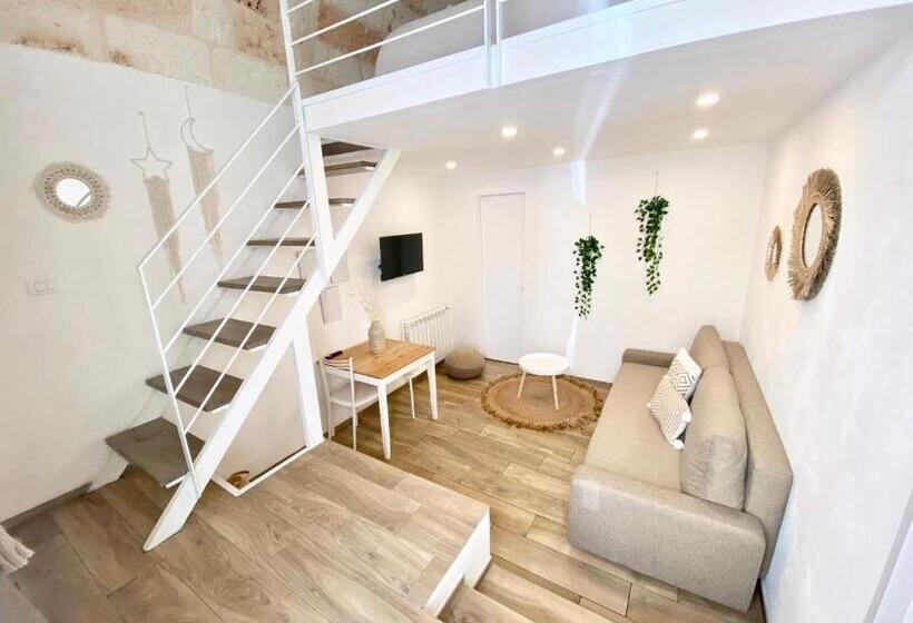 اتاق راحتی سه تخته, Stella Marina Luxury