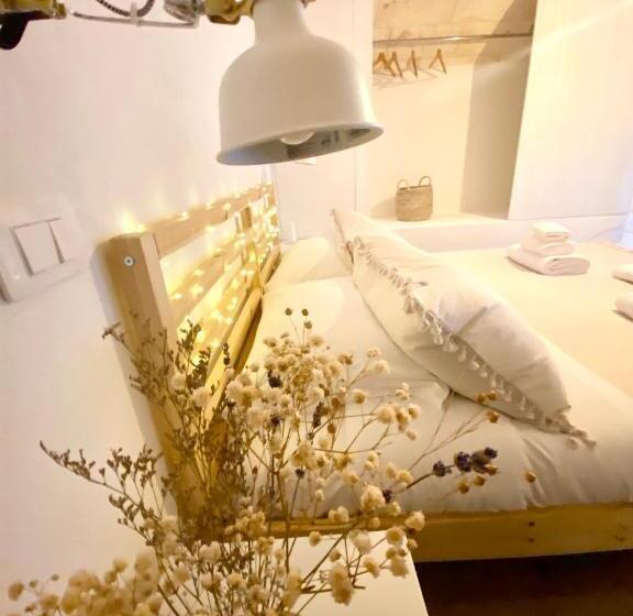 اتاق راحتی سه تخته, Stella Marina Luxury