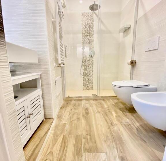 اتاق استاندارد با وان آب گرم, Stella Marina Luxury