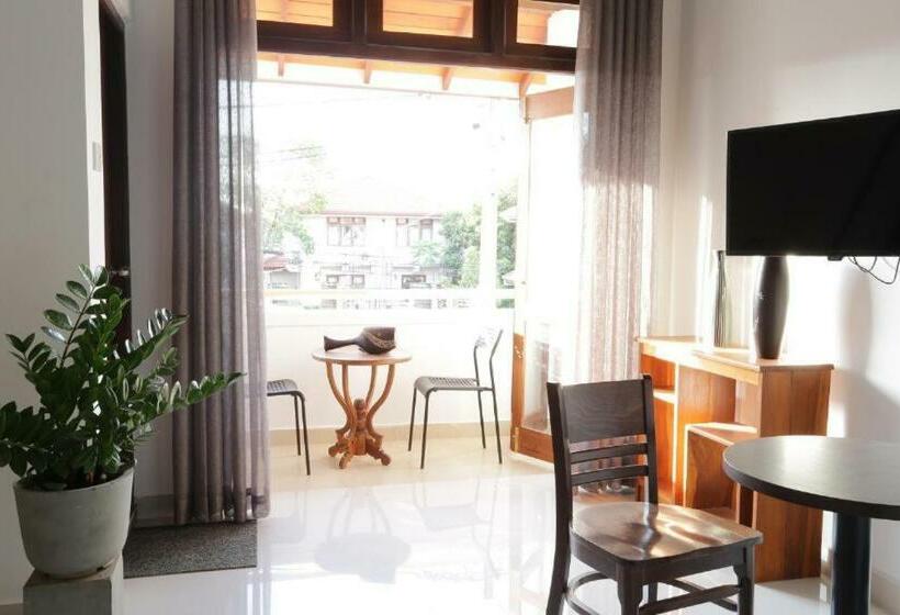 اتاق لوکس, Thisara Villas