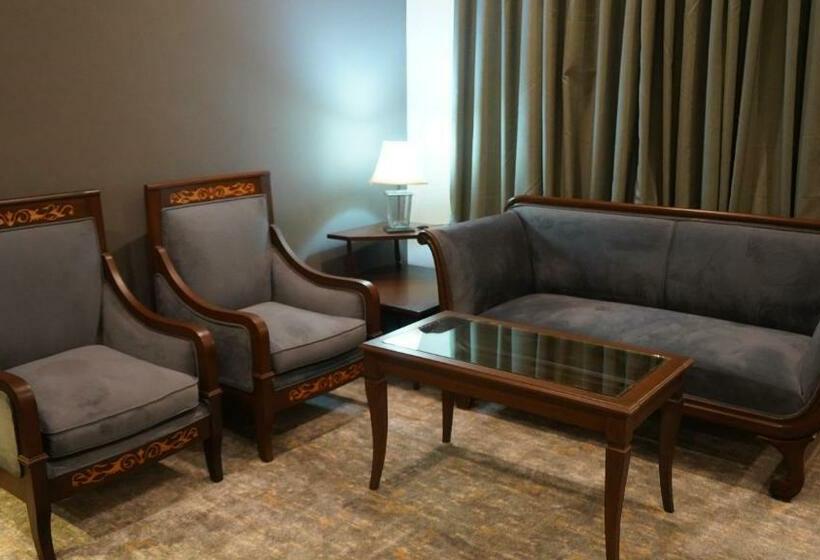 سوییت اجرایی, Destination Heritage Peshawar
