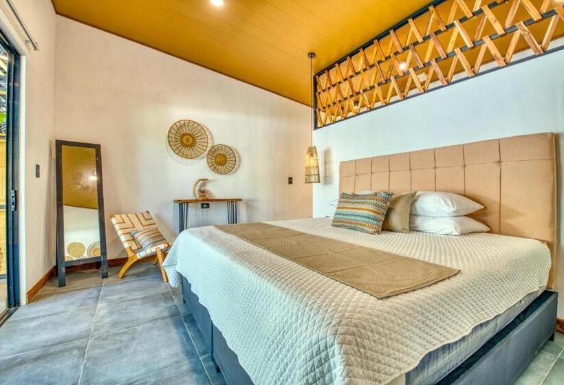 سوییت, Exôtico Beach & Rooms