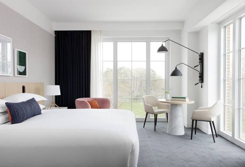 سوئیت برای معلولان, Kimpton   The Forum Hotel, An Ihg