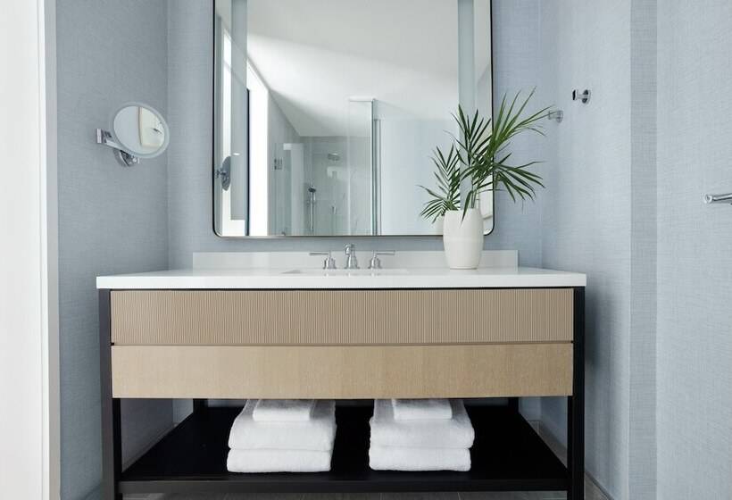 اتاق استاندارد برای معلولان, Kimpton   The Forum Hotel, An Ihg