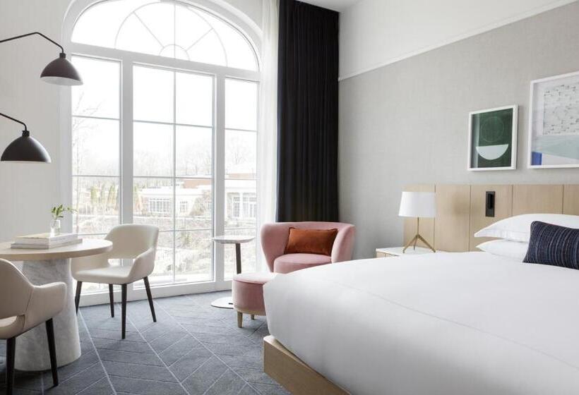 اتاق پرمیوم, Kimpton   The Forum Hotel, An Ihg