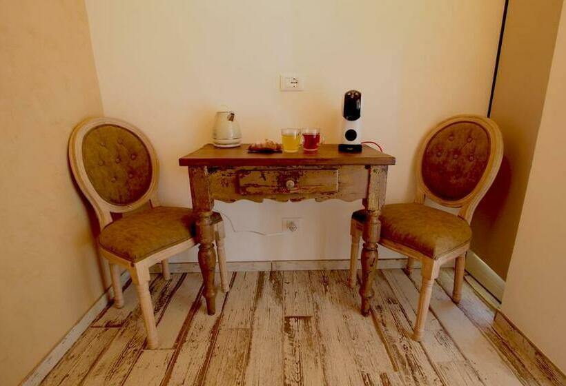 اتاق استاندارد, Aria Di Bosco