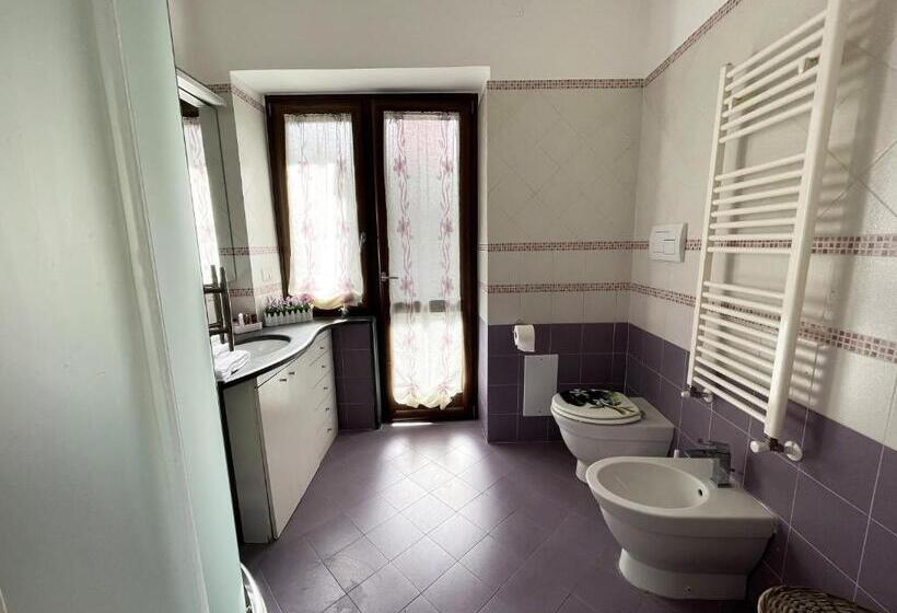 اتاق استاندارد با چشم‌انداز باغ, Casale Mariscoli B&b