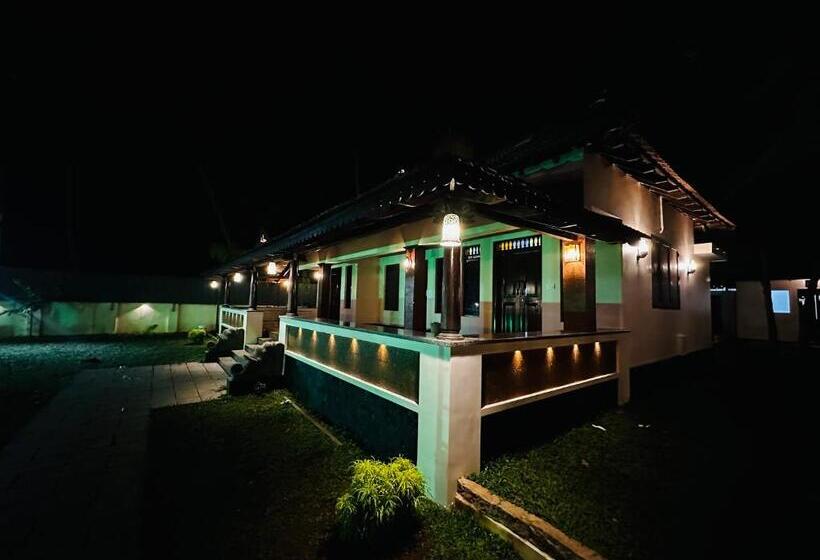 ویلای 3 خوابه, Cherai Lake Resort