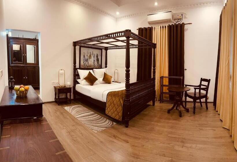 اتاق استاندارد با تخت بزرگ, Cherai Lake Resort