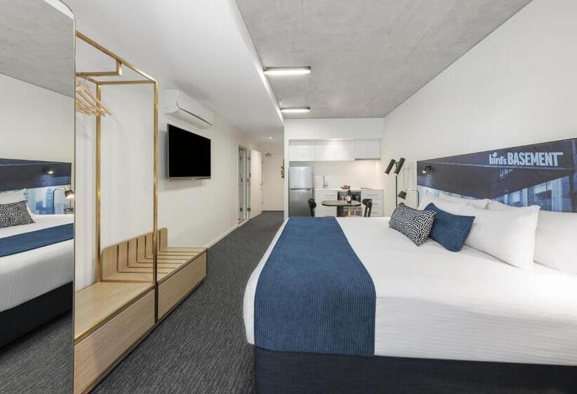 آپارتمان 2 خوابه با بالکن, Oaks Melbourne St Kilda Road
