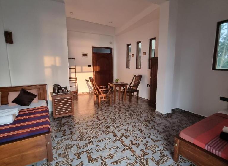 Triple Room Sea View, Dhammika Beach Palace
