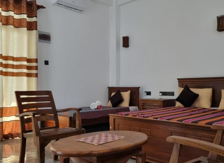 家庭海景房, Dhammika Beach Palace