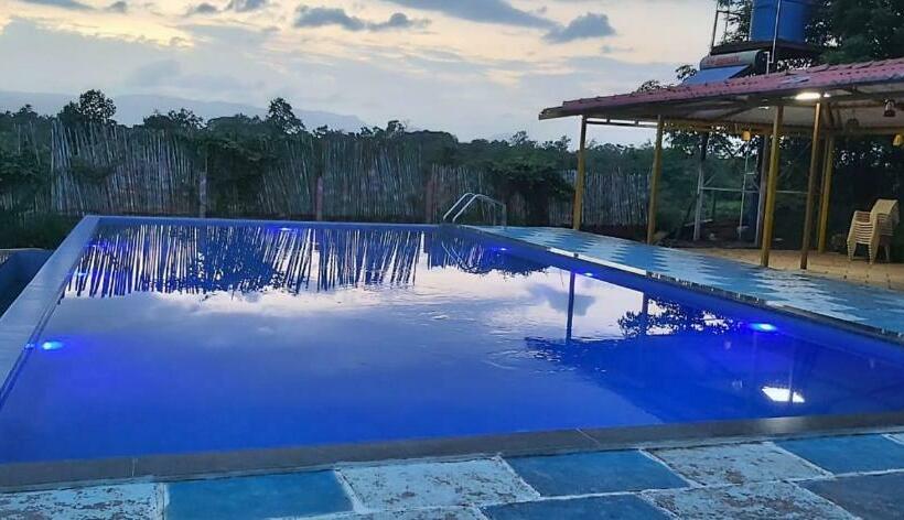 اتاق سوپریور خانوادگی, Mishita S Element Resort